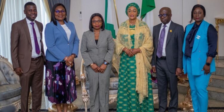 Tinubu’s Wife Restates Commitment to Empowering Women, Lauds DSS