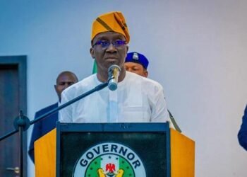 Okpebholo Raises Minimum Wage for Edo Workers from N70K to N75K