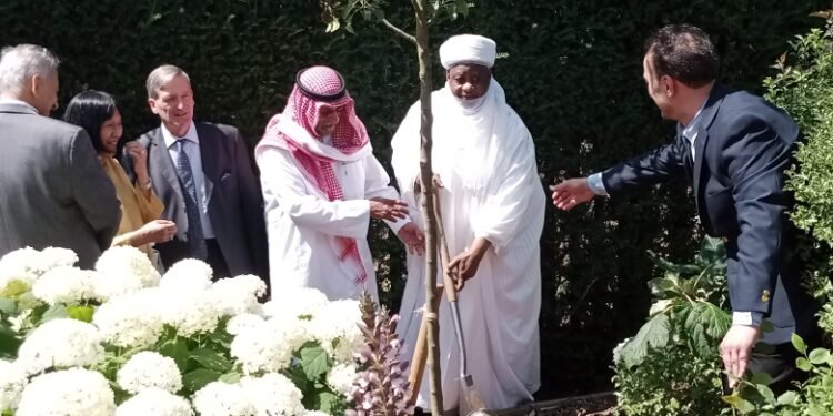 As OCIS Clocks 40, Sultan Sa’ad Abubakar Extols Centre, Danladi Bako Writes