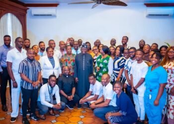 Tinubu Counsels Nigerians in Saint Lucia: ‘Don’t Break the Law’