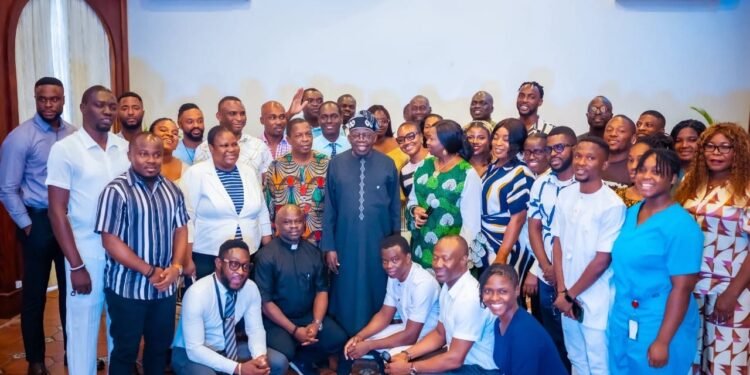 Tinubu Counsels Nigerians in Saint Lucia: ‘Don’t Break the Law’