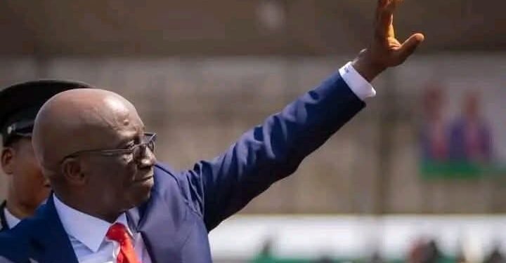 Gov Okpebholo Implements Unprecedented Reforms in Edo Civil Service 