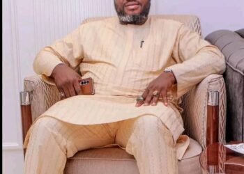 Fayose Congratulates PDP New National Chairman, Urges Him to Unite Party