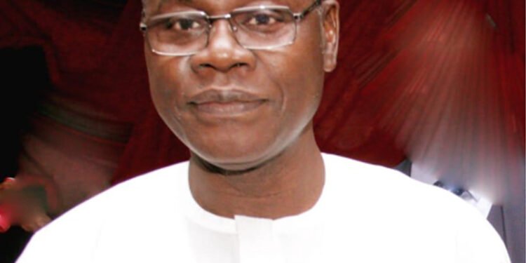 Gen Yahaya, Nigeria’s ex-Army Chief, Files N1.5Bn Defamation Suit against Ali-Keffi, ARISE News, Sahara Reporters