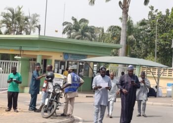 Court Order: Again, FCTA Workers Defy NLC Protest Call, Resume Duties