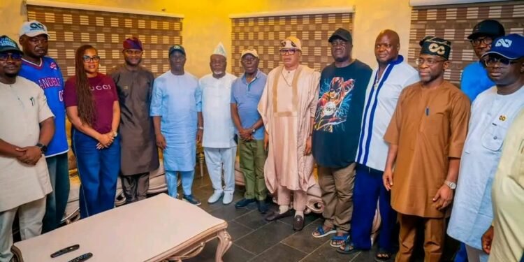 Gov Okpebholo, Oshiomhole, Tenebe, Ikhilor Others Pay Deputy Gov Condolence Visits over Mother’s Death