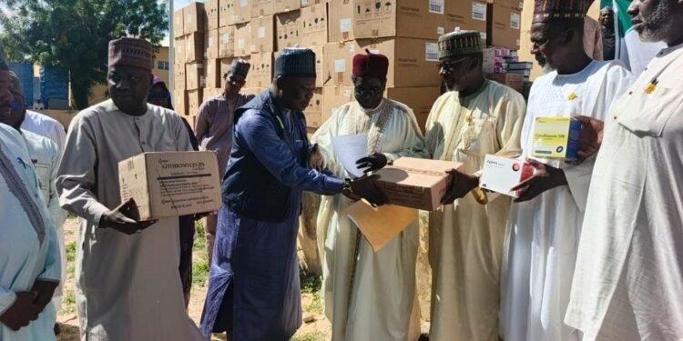 AANI Borno/Yobe Chapters Donate Drugs, Medical Consumables to Borno Cholera Response Project
