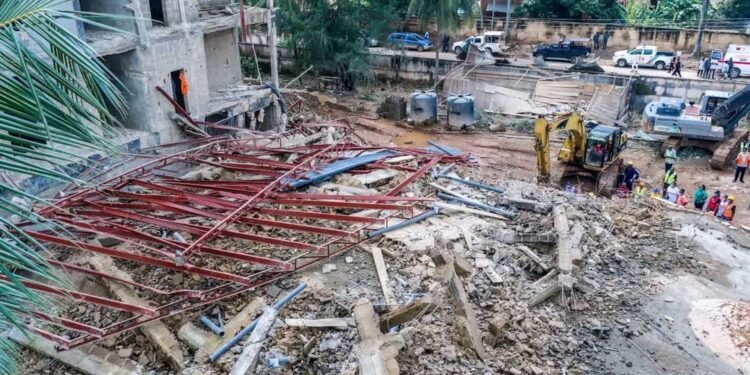 One Feared Dead, 4 Rescued as Uncompleted Building Collapses in Enugu